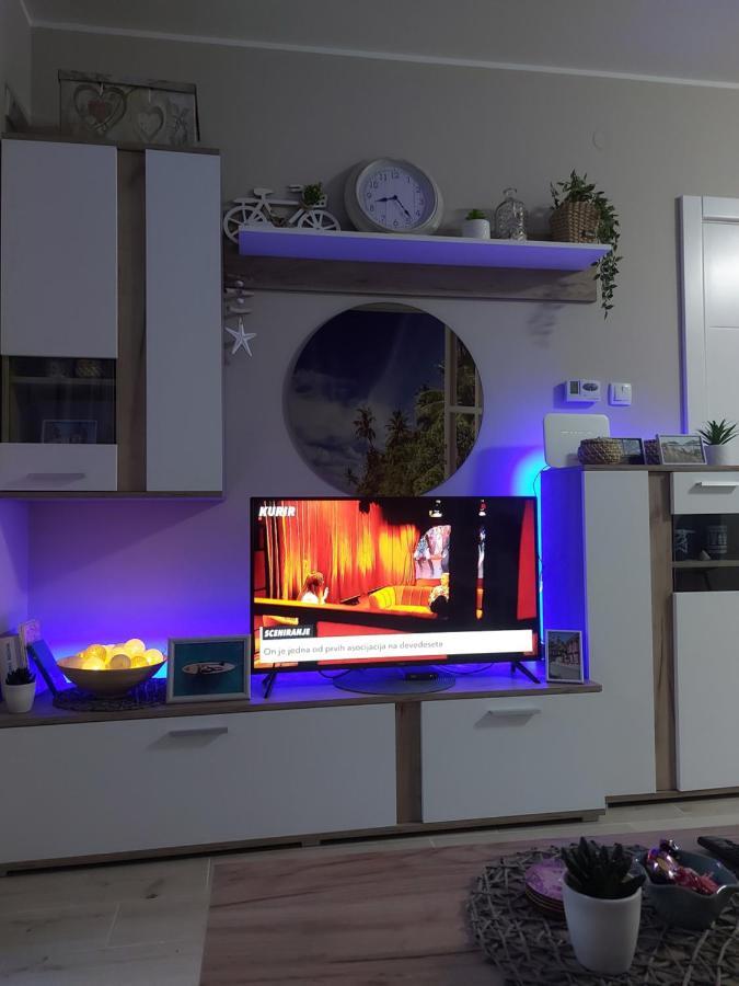 # Espresso 2 Apartman Sa Garazom Σρέμσκα Μιτρόβιτσα Εξωτερικό φωτογραφία